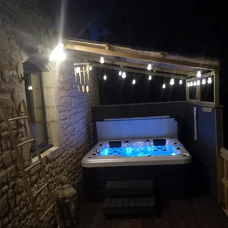 דירה La Grange De La Trigalle Avec Professionnel Privatif ולונס